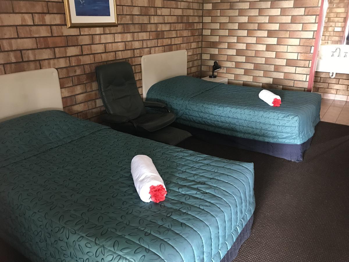 Miles Outback Motel Kültér fotó