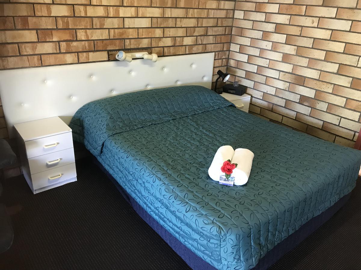 Miles Outback Motel Kültér fotó